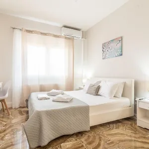 Stylish Near The With Parking Gazi